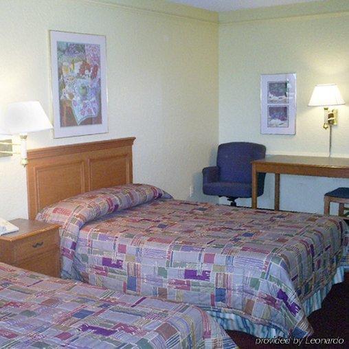 Bhagat Hotels Stone Mountain Atlanta BW Signature Collection タッカー 部屋 写真