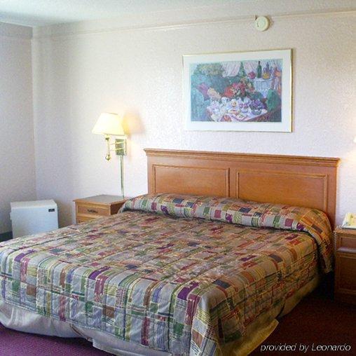 Bhagat Hotels Stone Mountain Atlanta BW Signature Collection タッカー 部屋 写真