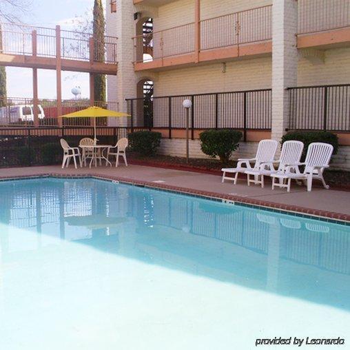 Bhagat Hotels Stone Mountain Atlanta BW Signature Collection タッカー 設備 写真