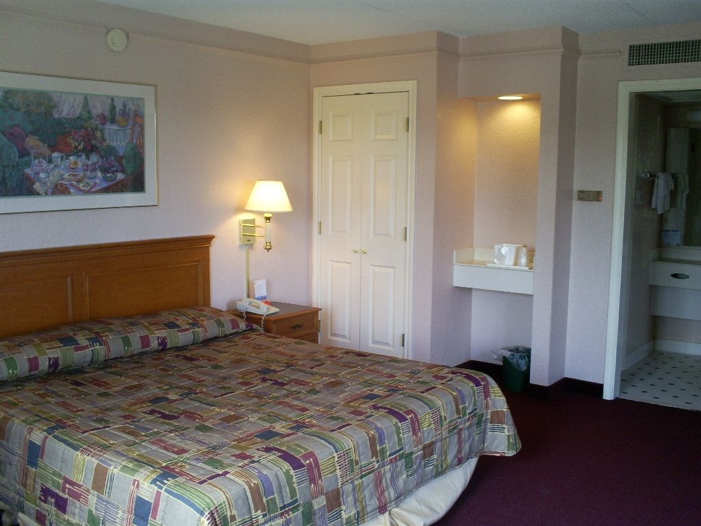 Bhagat Hotels Stone Mountain Atlanta BW Signature Collection タッカー 部屋 写真