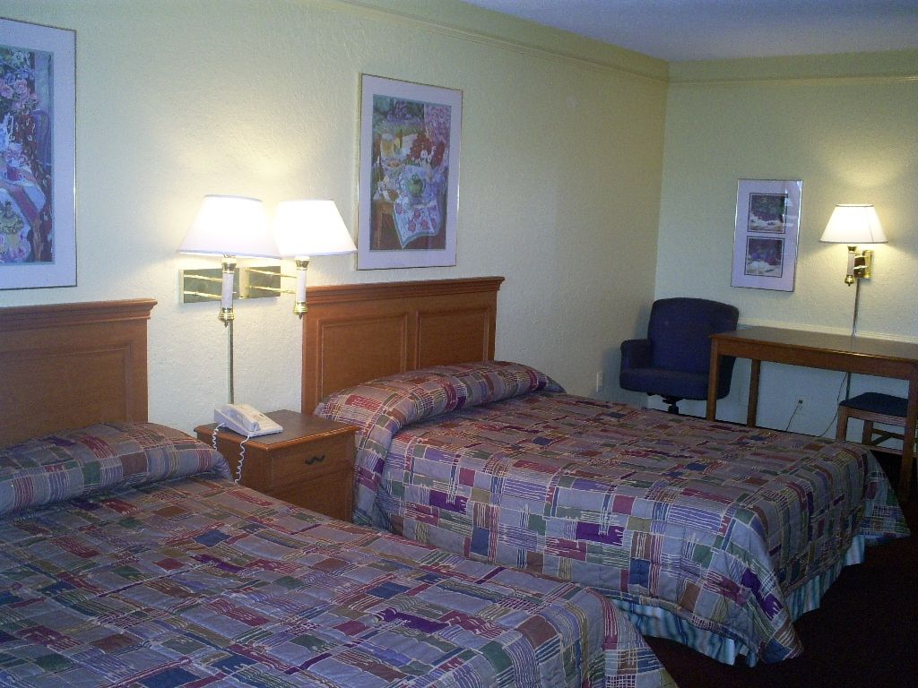 Bhagat Hotels Stone Mountain Atlanta BW Signature Collection タッカー 部屋 写真